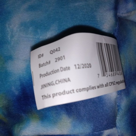 Luther the Tie-dyed Shark – Original Squishmallow plush – 20” – Kelly Toys - Picture 5 of 5